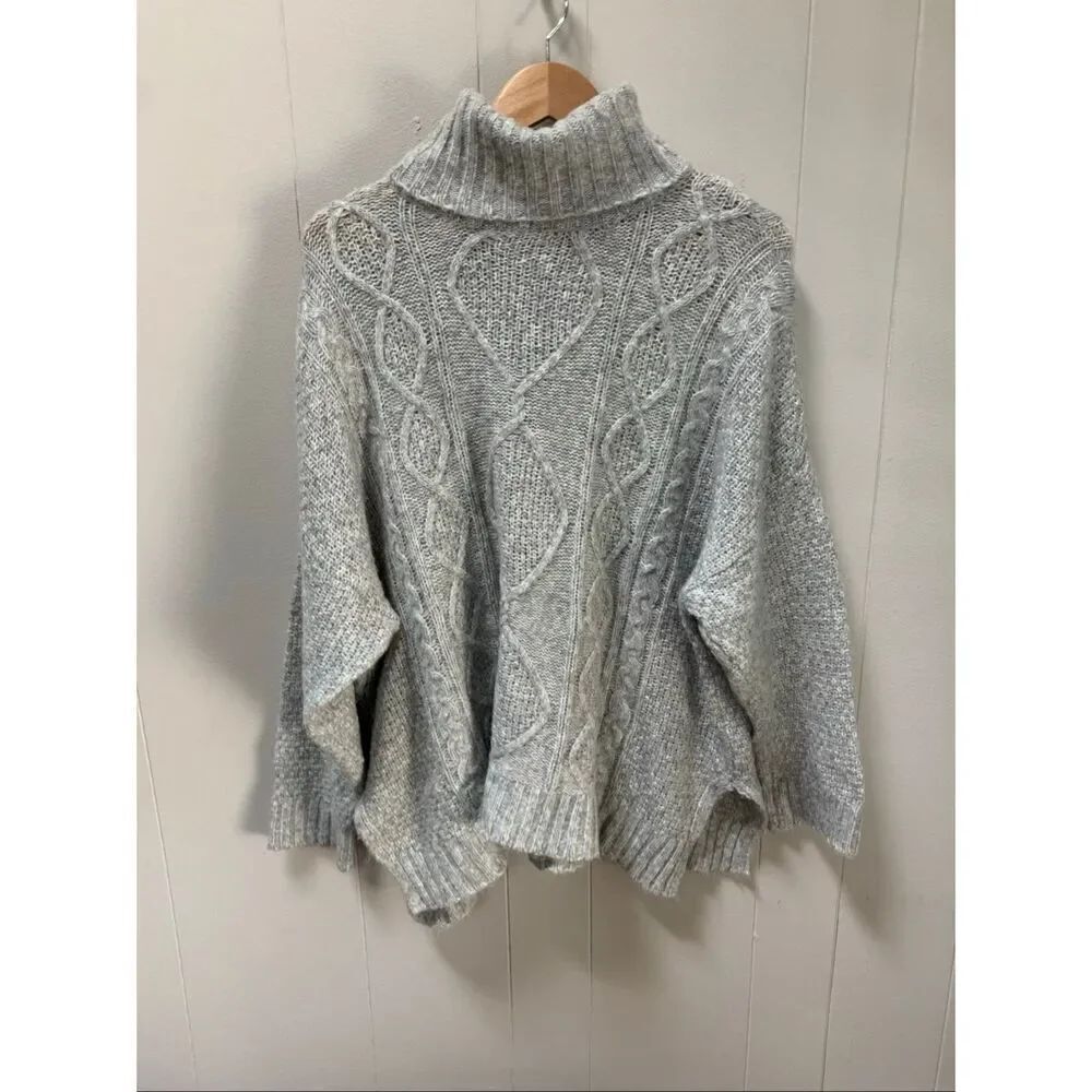 Aerie Oversized Cable Knit Turtleneck Sweater M